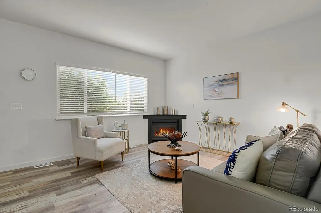2642 Devonshire Court Denver CO 80229