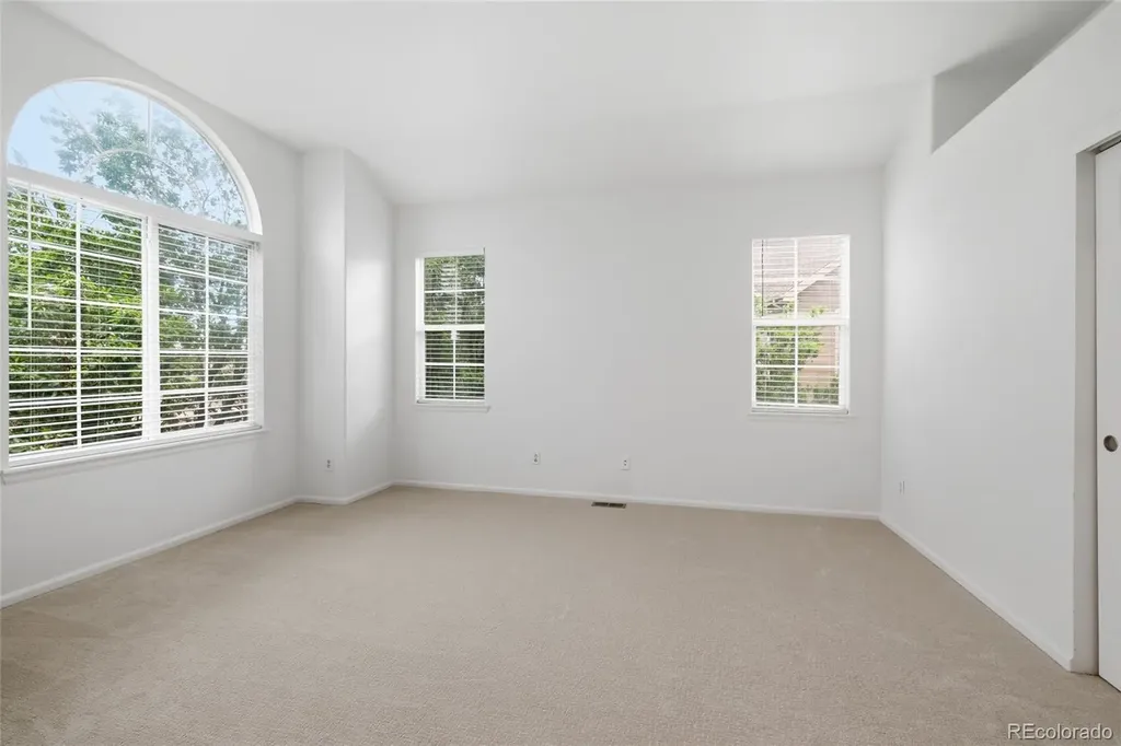 111 Granby Way Aurora CO 80011