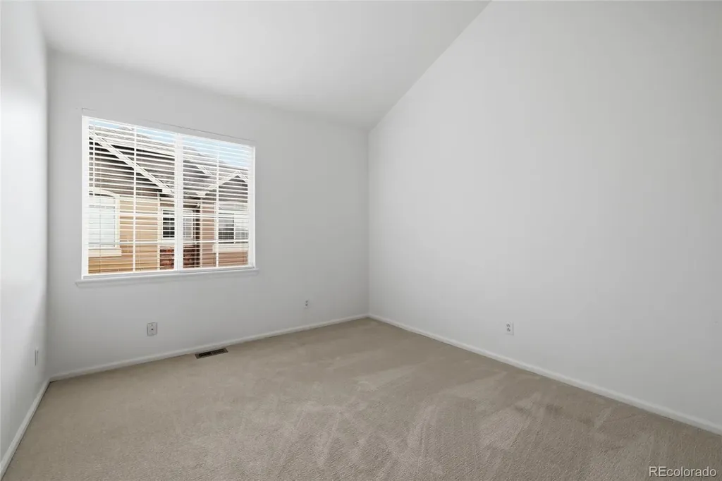111 Granby Way Aurora CO 80011
