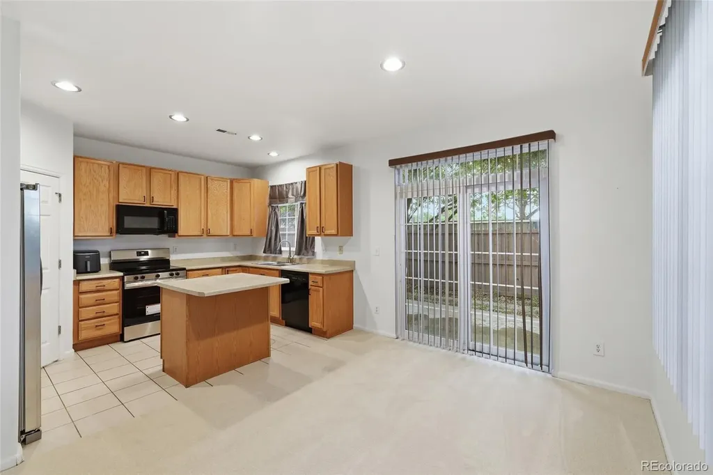 111 Granby Way Aurora CO 80011