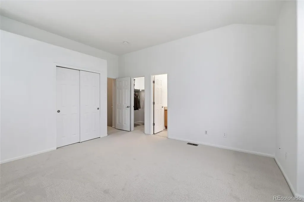 111 Granby Way Aurora CO 80011