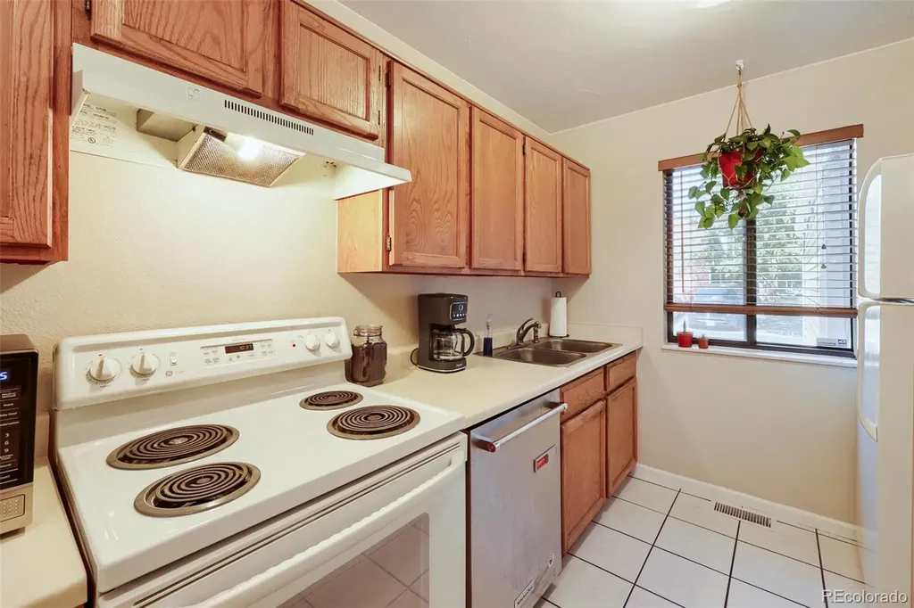 7474 E Arkansas Avenue E Denver CO 80231