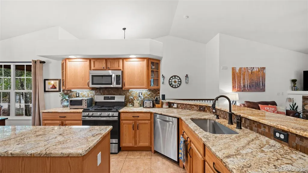 1520 Crestview Way Woodland Park CO 80863
