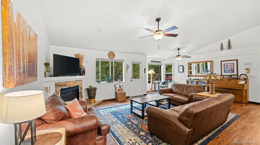 1520 Crestview Way Woodland Park CO 80863