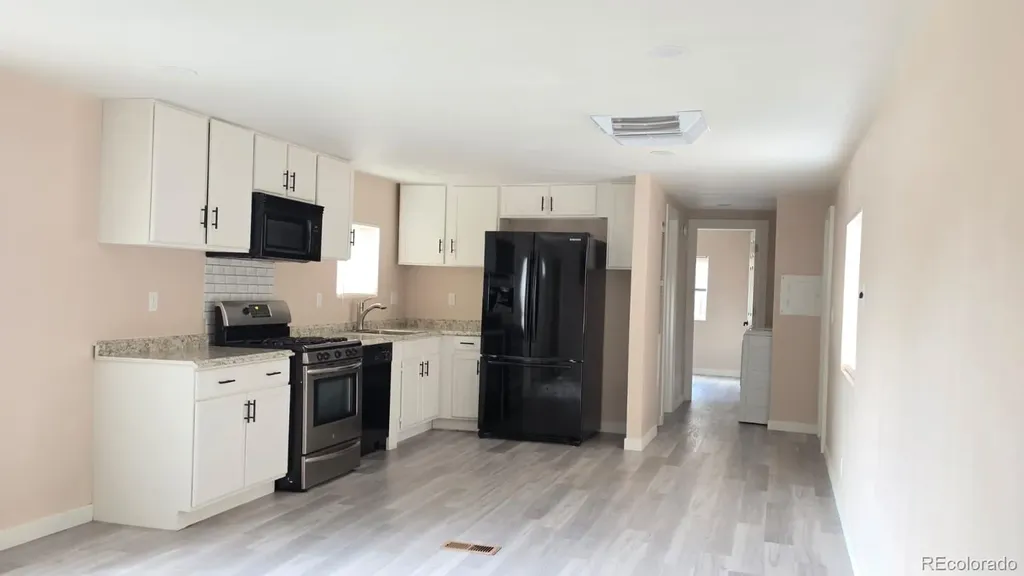 1600 Sable Boulevard Aurora CO 80011