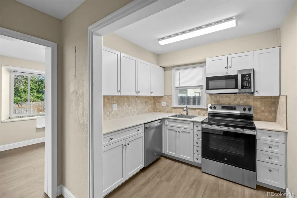 2060 S Knox Court Denver CO 80219