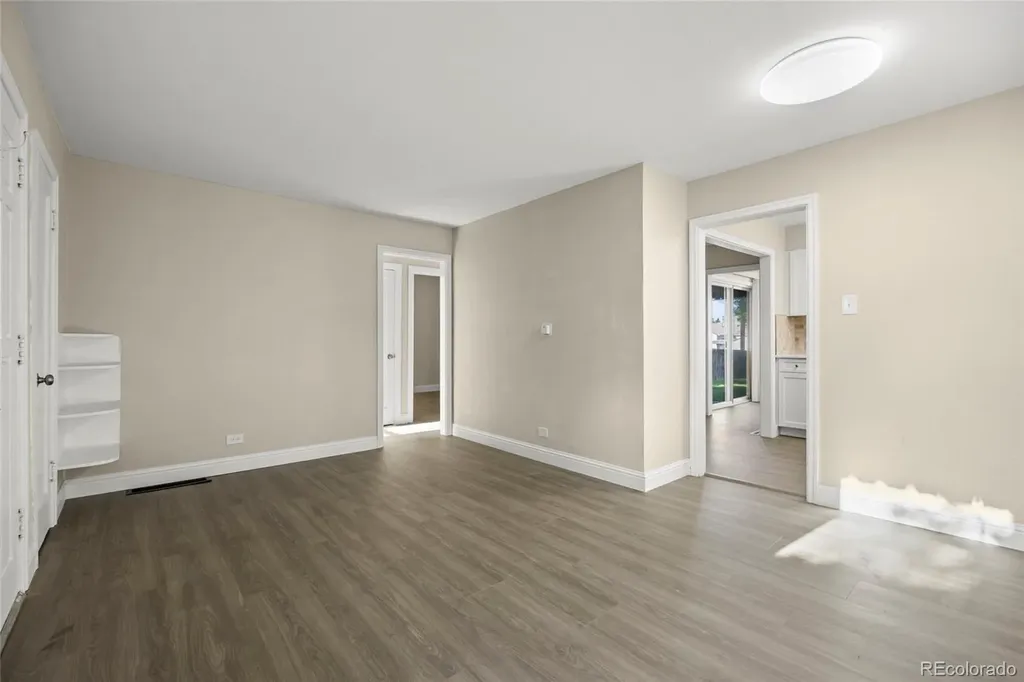 2060 S Knox Court Denver CO 80219