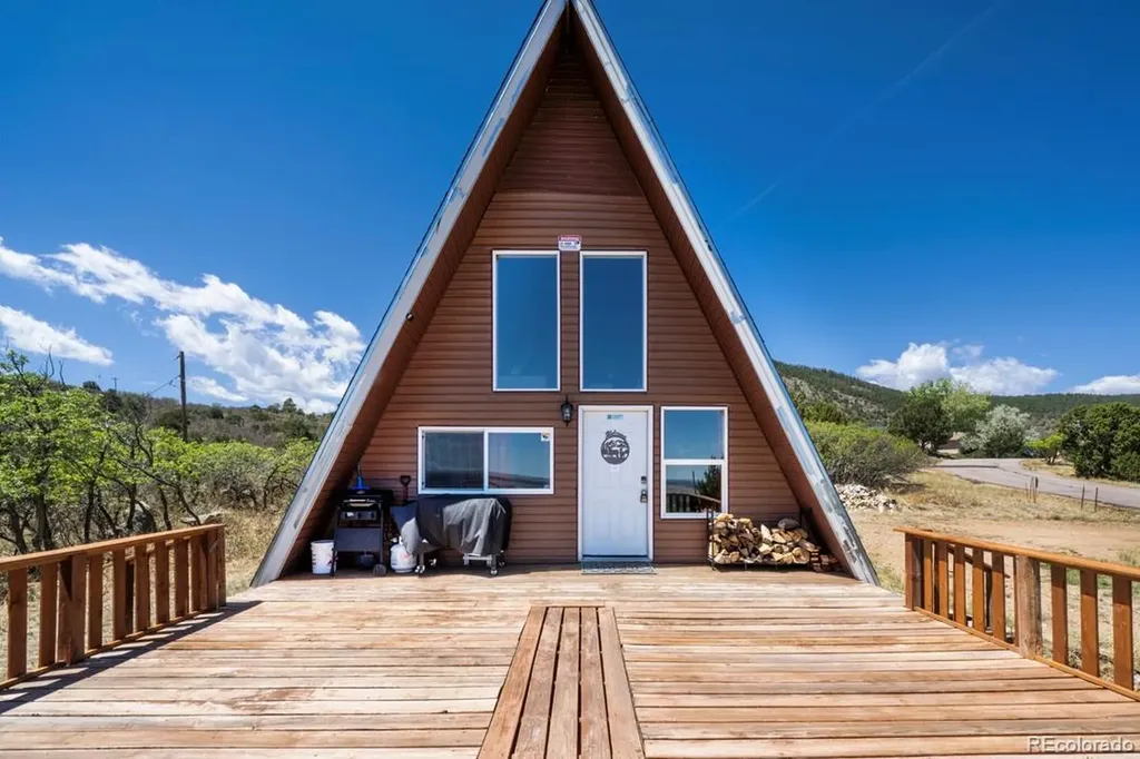 5279 Red Cloud Road Colorado City CO 81019