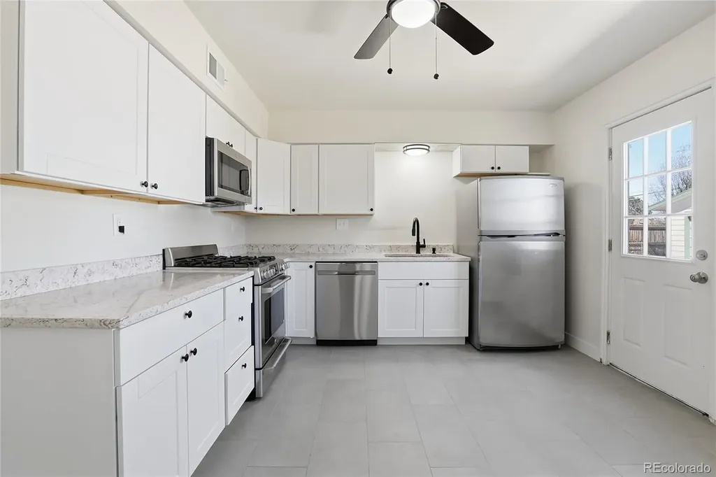 800 Vaughn Street Aurora CO 80011