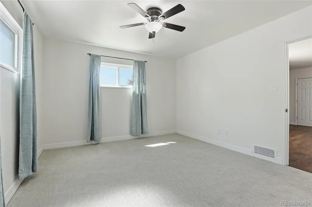 800 Vaughn Street Aurora CO 80011