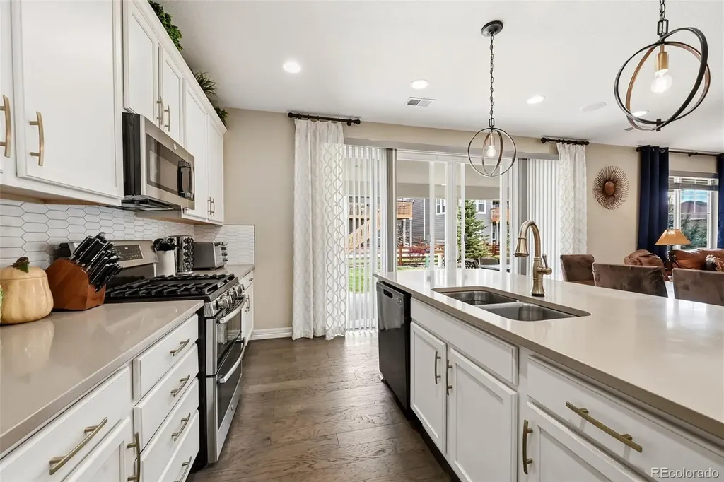 21694 E Stanford Circle Aurora CO 80015
