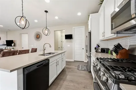 21694 E Stanford Circle Aurora CO 80015