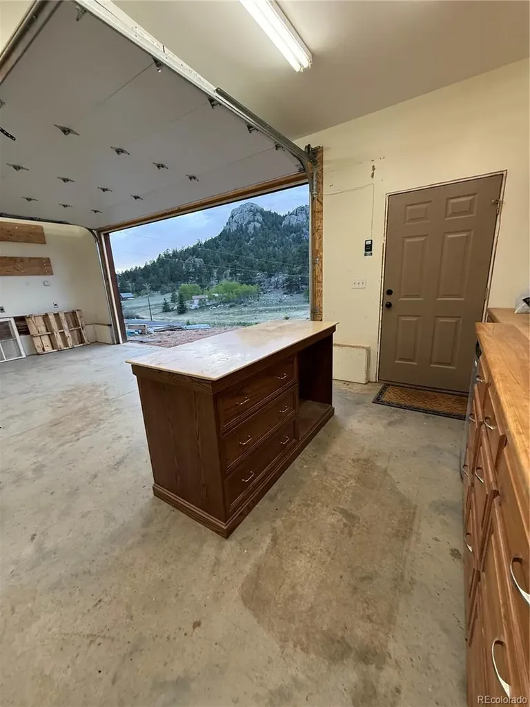 7116 County Road 92 Lake George CO 80827