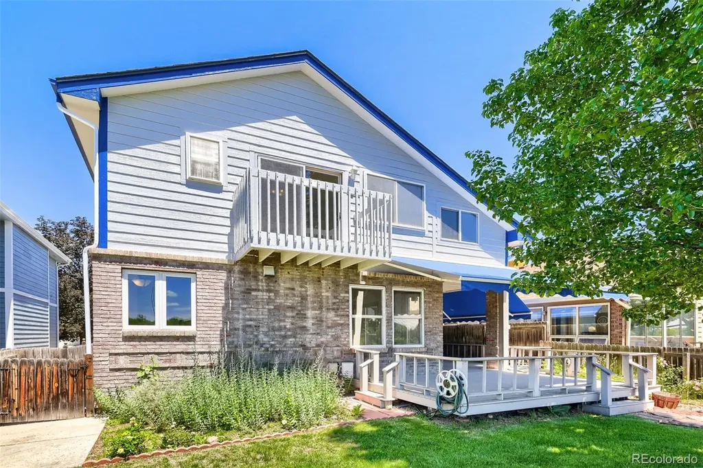 729 Wade Road Longmont CO 80503
