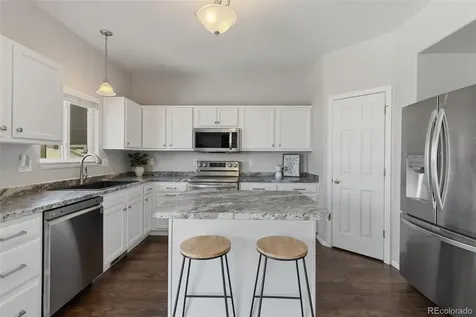 7935 Superior Hill Place Colorado Springs CO 80908