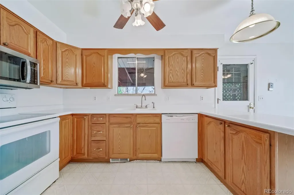 12265 W 66th Avenue Arvada CO 80004