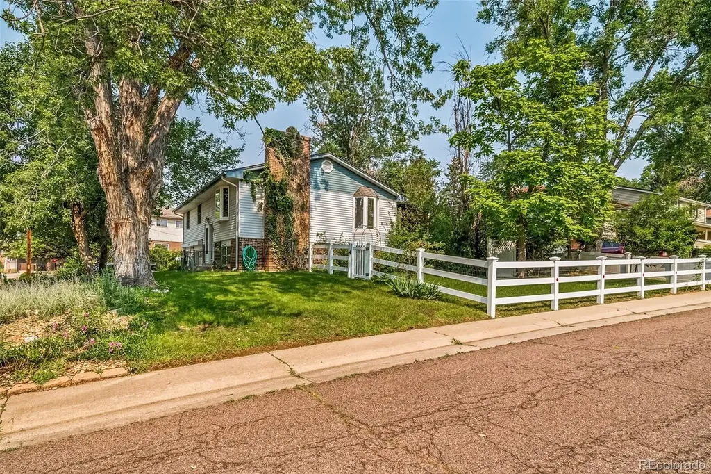 12265 W 66th Avenue Arvada CO 80004