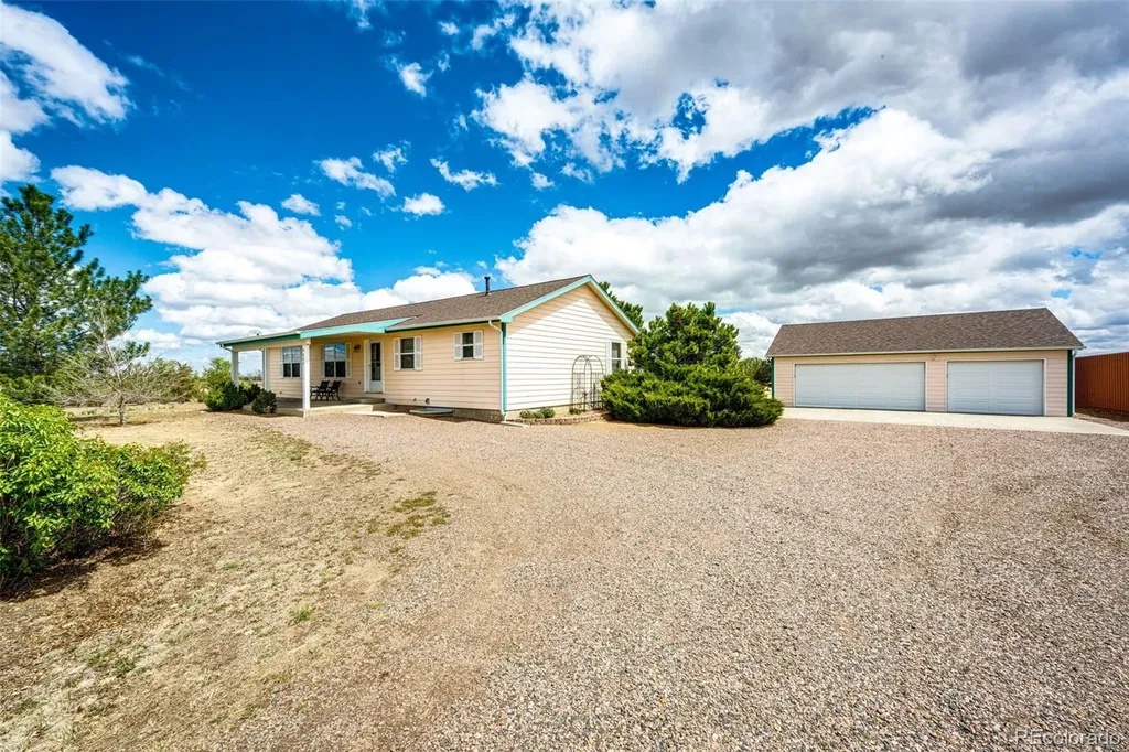 4420 Behrens Road Byers CO 80103