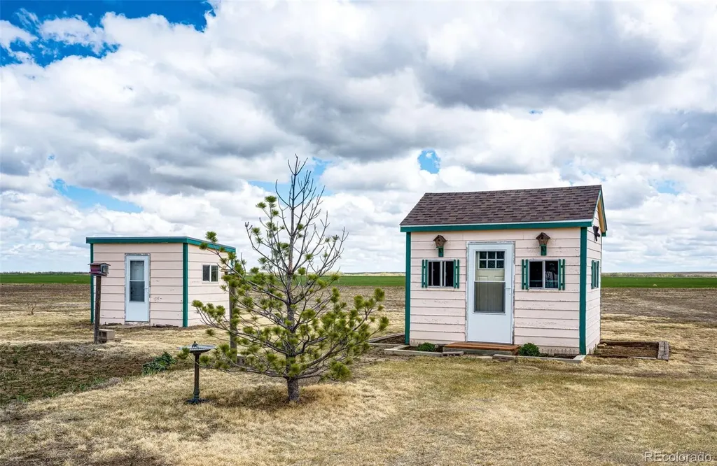 4420 Behrens Road Byers CO 80103
