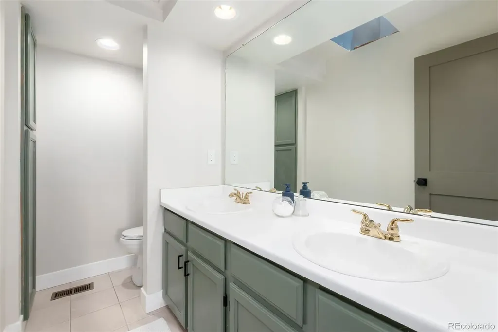 9934 W 106th Place Broomfield CO 80021