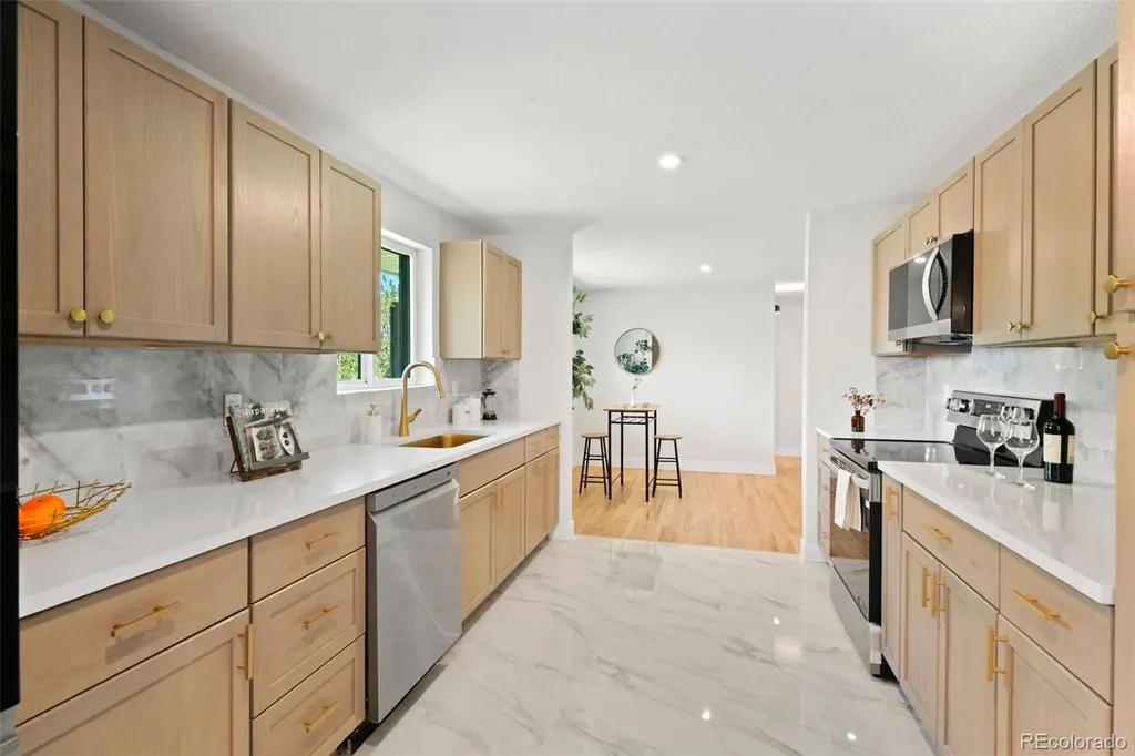 6695 S Ogden Street Centennial CO 80121