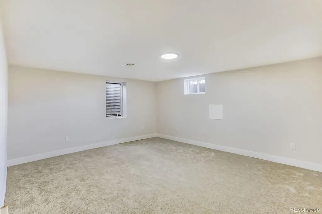 6695 S Ogden Street Centennial CO 80121