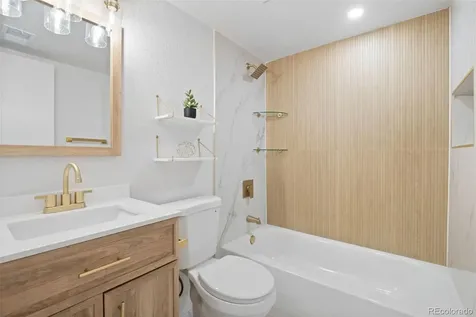 6695 S Ogden Street Centennial CO 80121