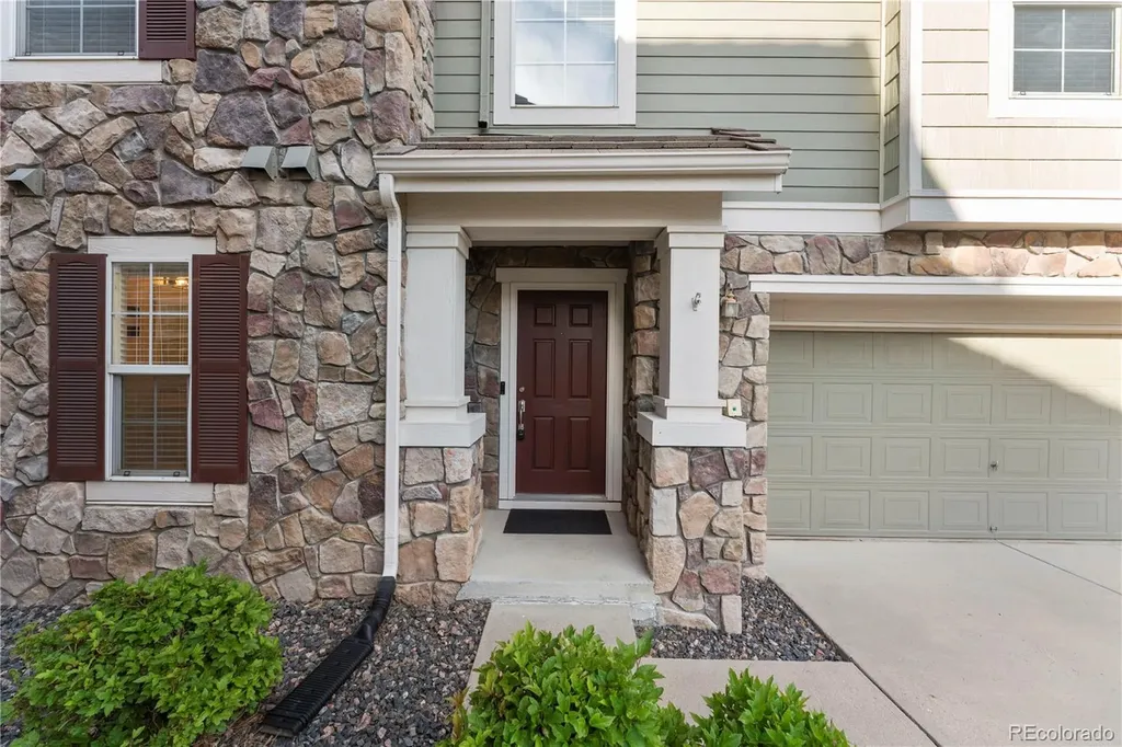 10072 Amston Street Parker CO 80134