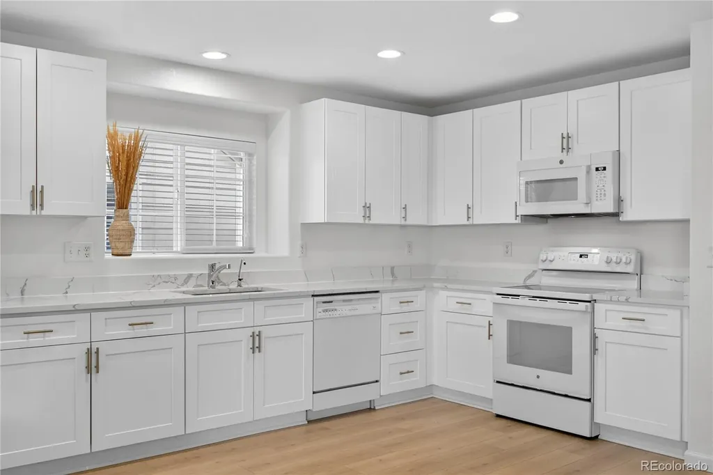 10072 Amston Street Parker CO 80134