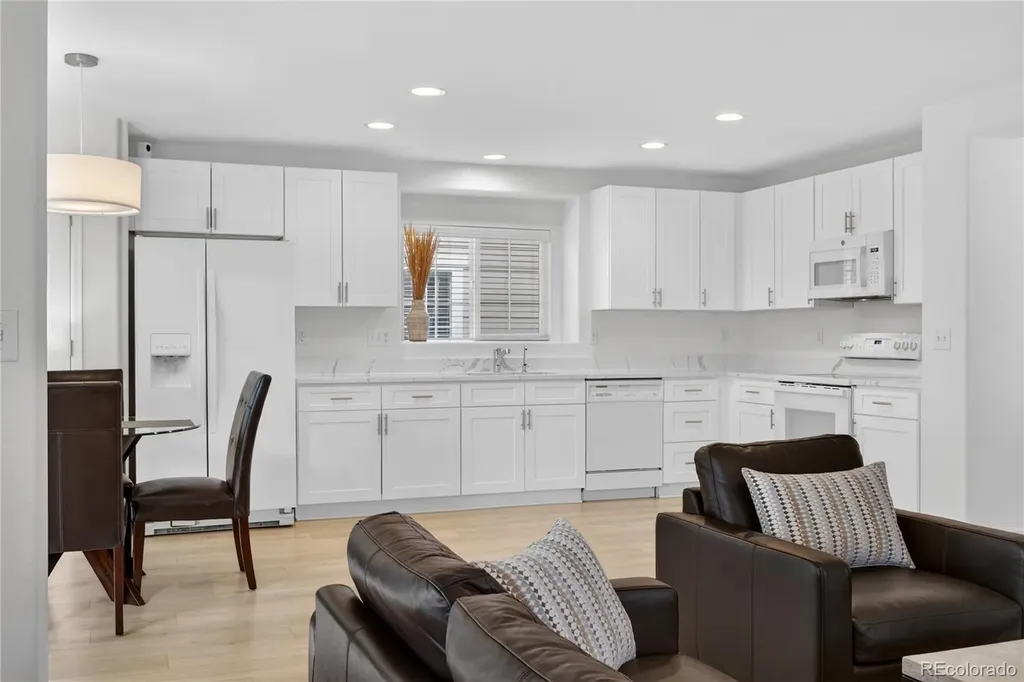 10072 Amston Street Parker CO 80134