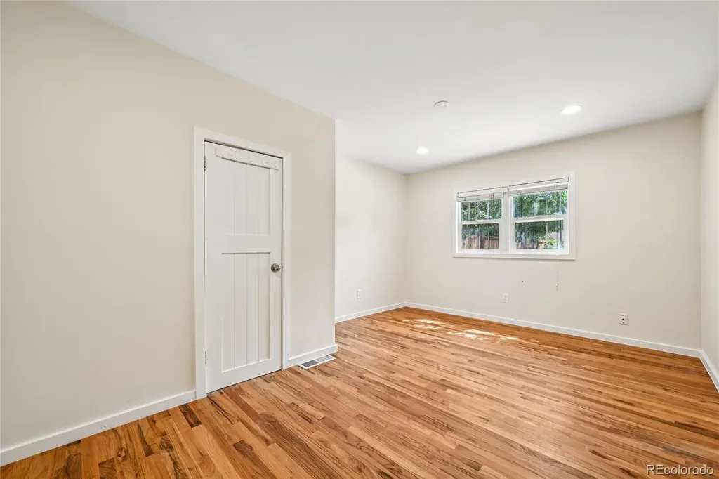 1568 Beeler Street Aurora CO 80010