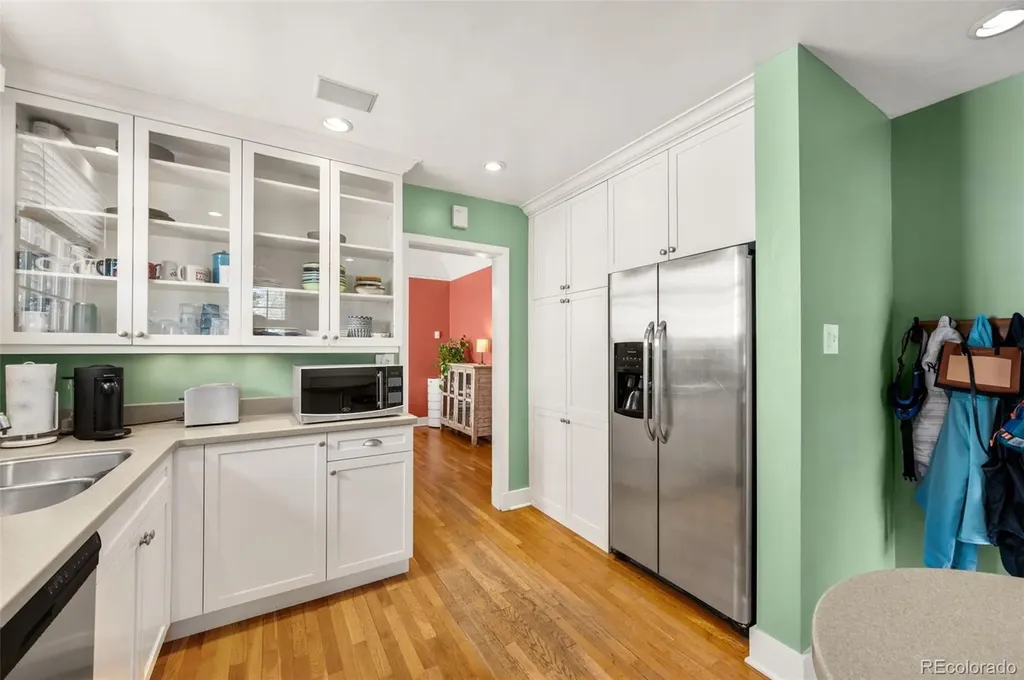 1665 Bellaire Street Denver CO 80220