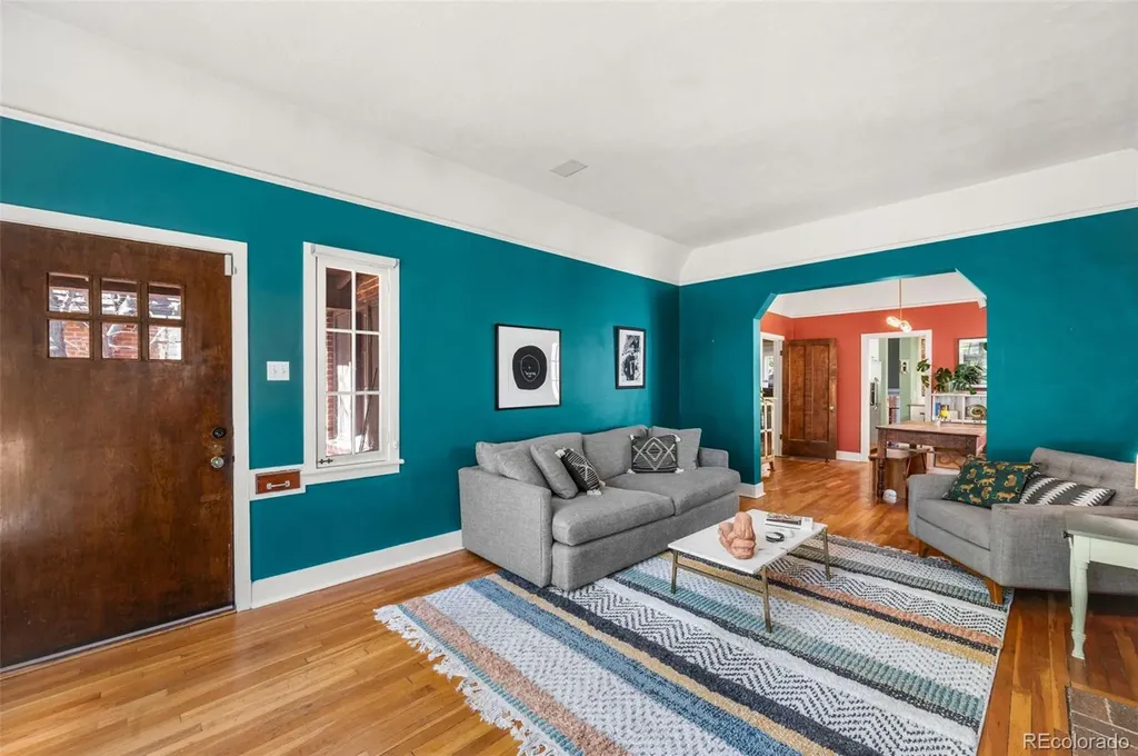 1665 Bellaire Street Denver CO 80220