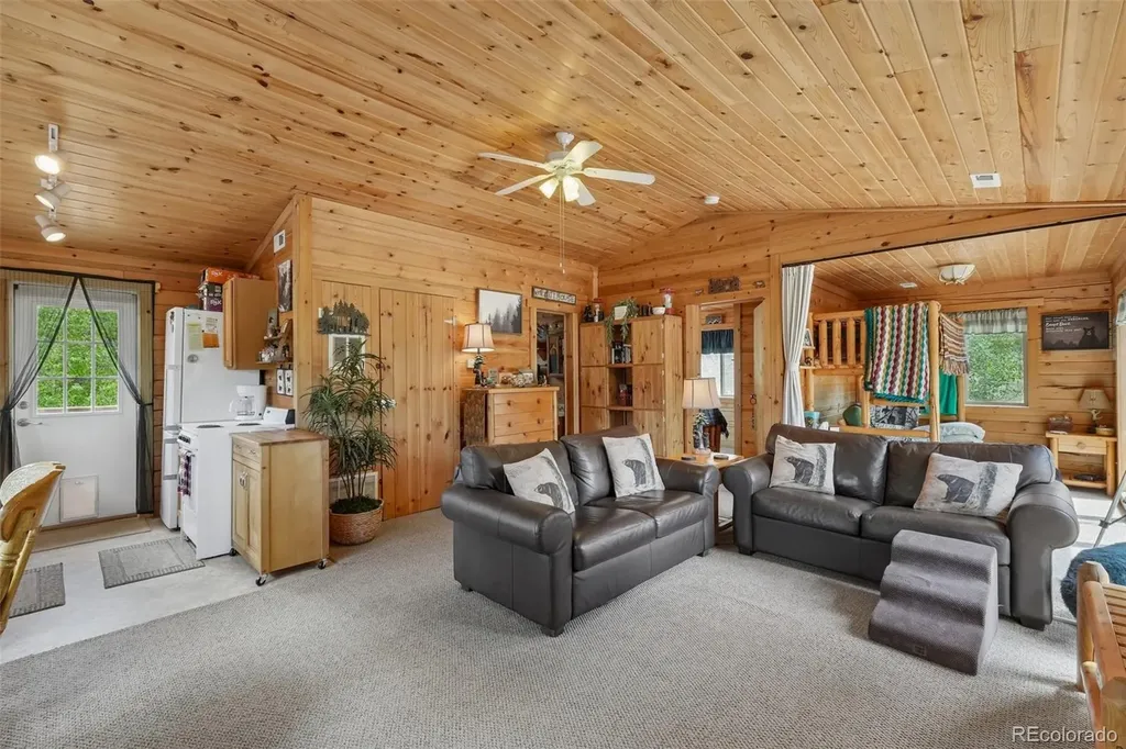 1600 Swiggler Road Jefferson CO 80456