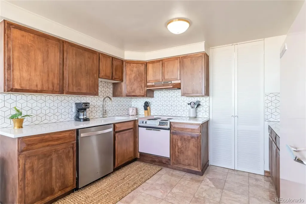 1155 N Ash Street Denver CO 80220
