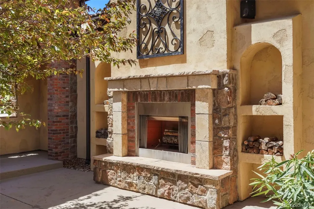 2869 Valley Park Drive Larkspur CO 80118