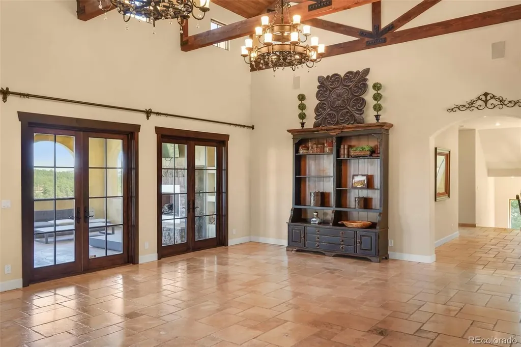 2869 Valley Park Drive Larkspur CO 80118