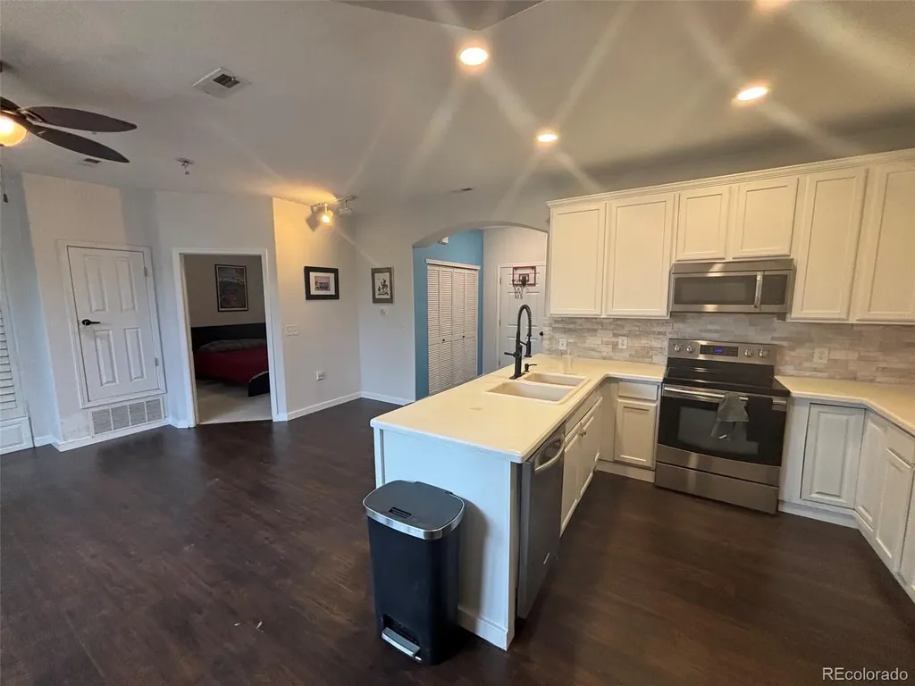16352 E Fremont Avenue Aurora CO 80016