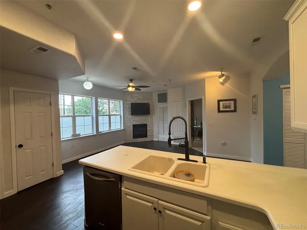 16352 E Fremont Avenue Aurora CO 80016