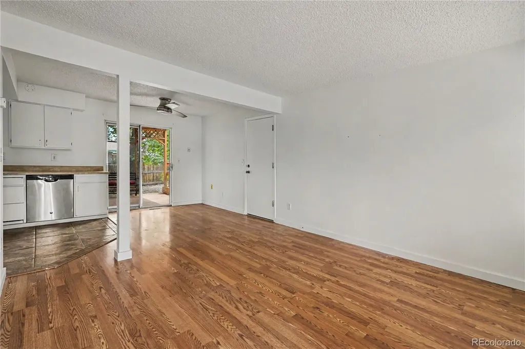 4922 S Rifle Court Aurora CO 80015