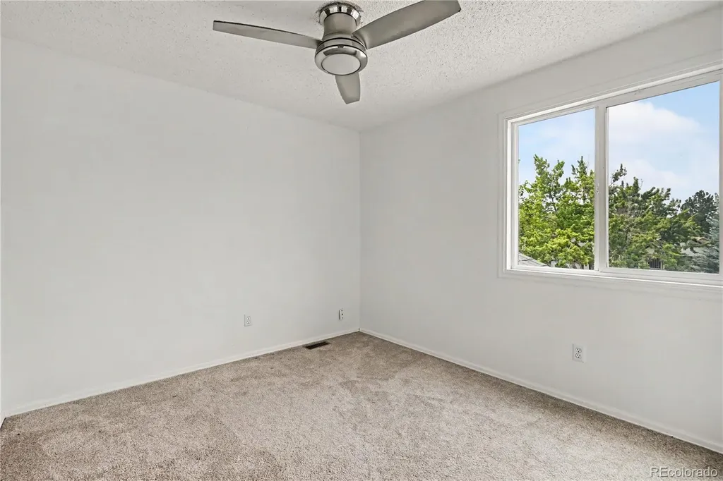 4922 S Rifle Court Aurora CO 80015