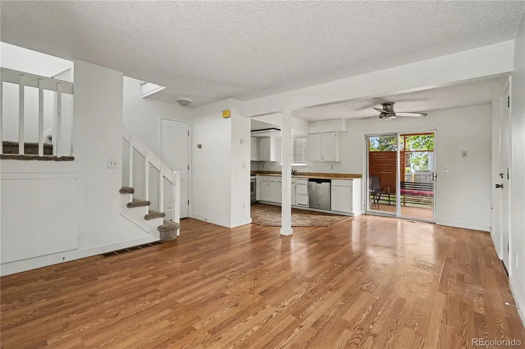 4922 S Rifle Court Aurora CO 80015