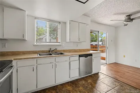 4922 S Rifle Court Aurora CO 80015