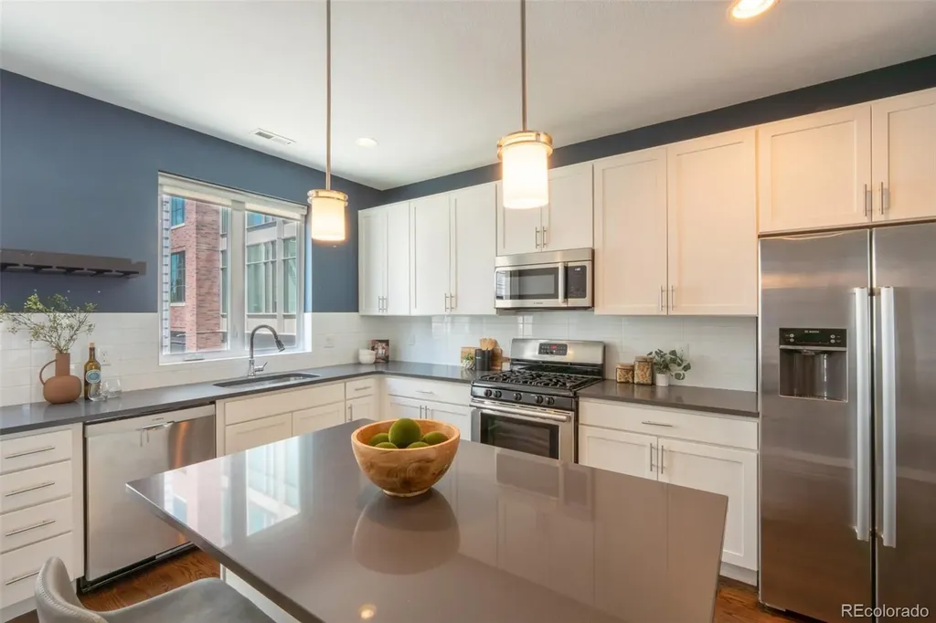 3425 Larimer Street Denver CO 80205