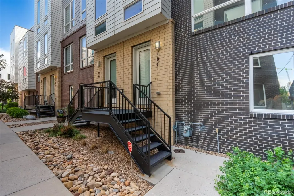 3425 Larimer Street Denver CO 80205