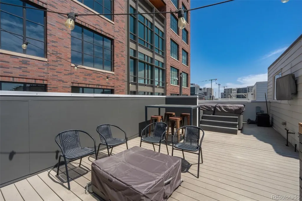 3425 Larimer Street Denver CO 80205