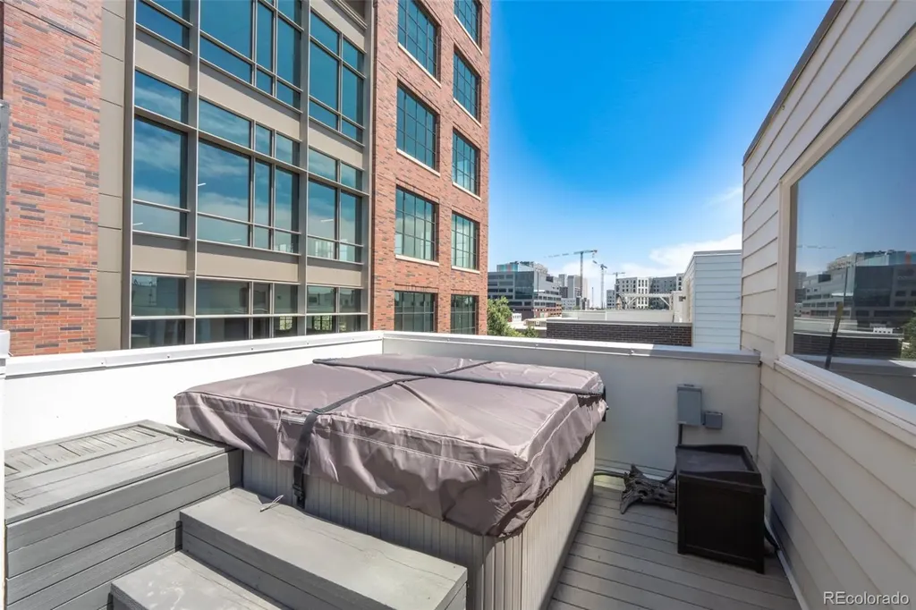 3425 Larimer Street Denver CO 80205