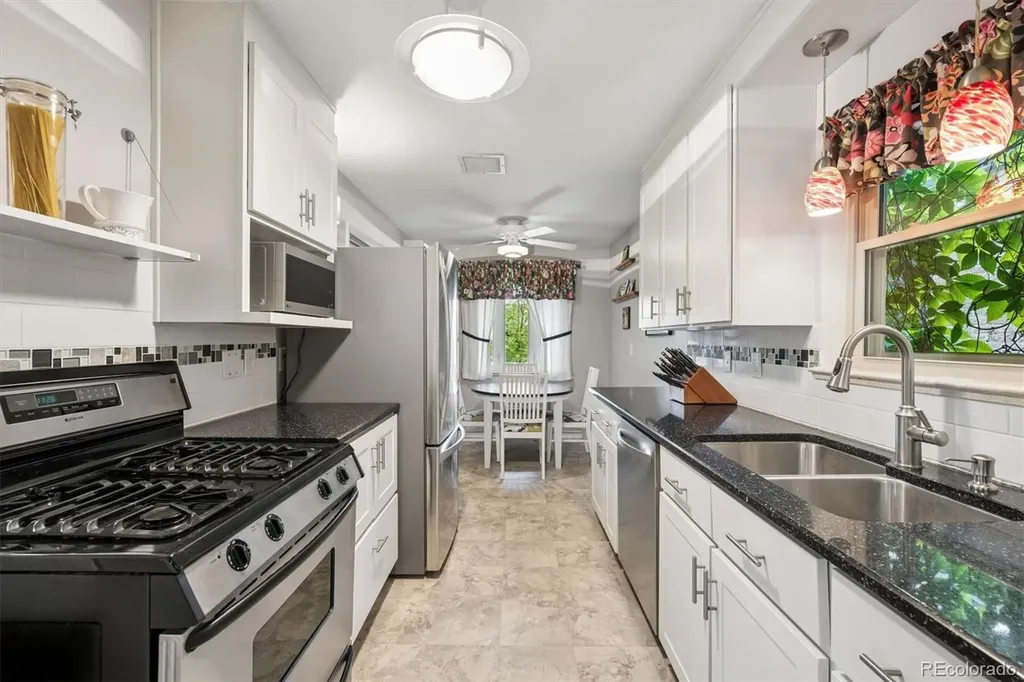 2835 Dahlia Street Denver CO 80207