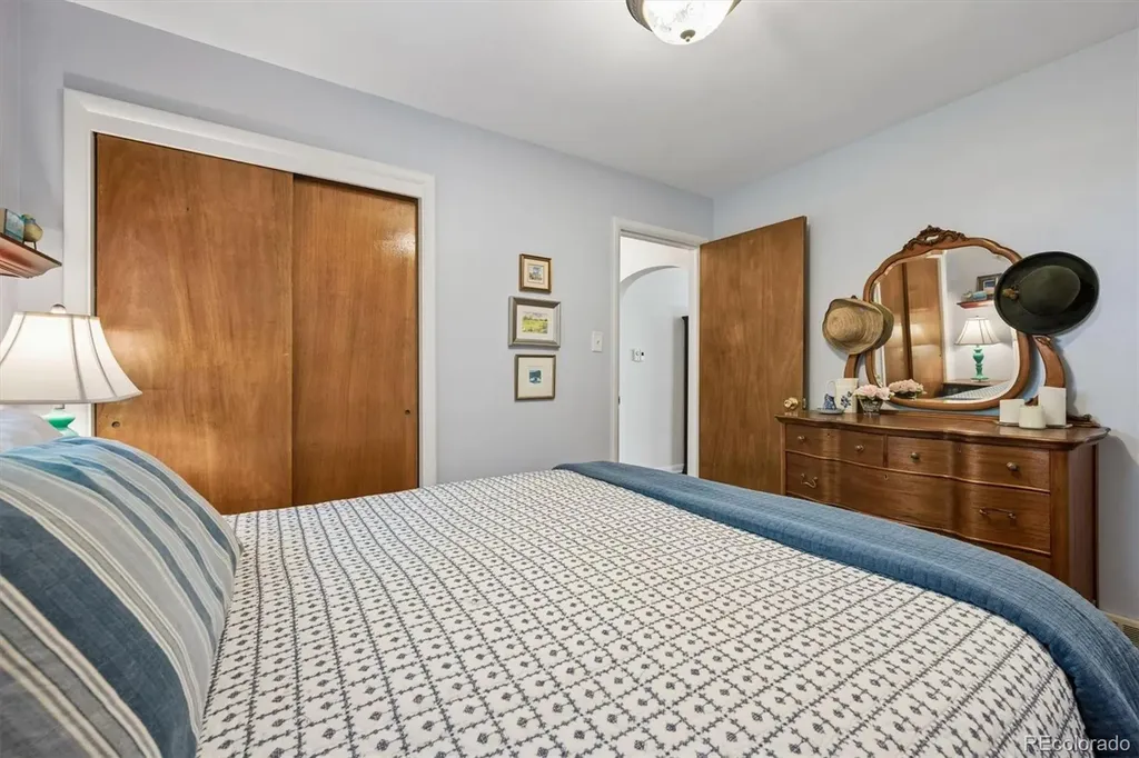 2835 Dahlia Street Denver CO 80207