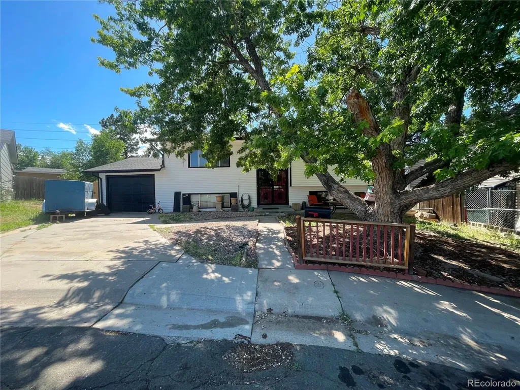 14522 E 22nd Place Aurora CO 80011